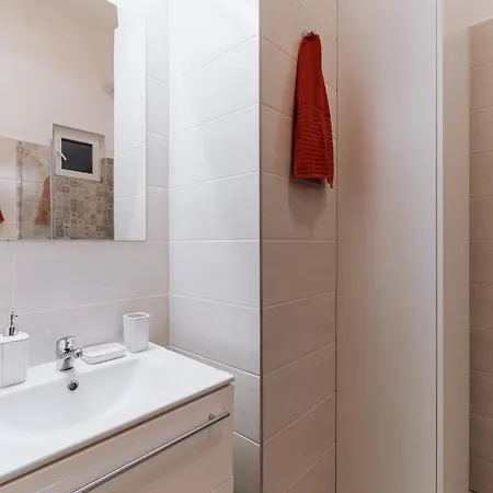 Apartment Spacious Premium Apartment By Buda Castle District Budapest