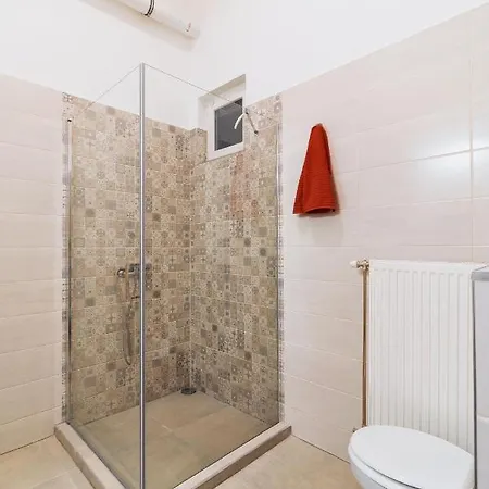 Spacious Premium Two-room By Buda Castle Lägenhet